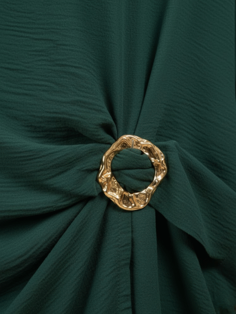 match mist gold buckle detail